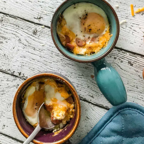 Cheesy-Oeufs-en-Cocotte