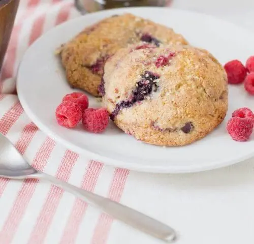 Mixed-berry-scones