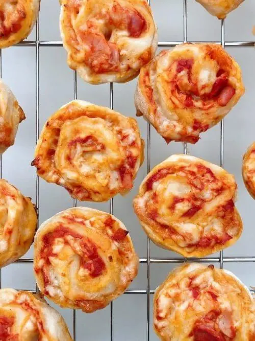 Pizza wheel snacks