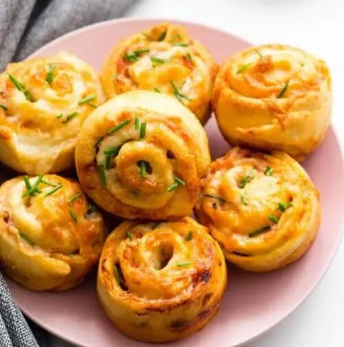 Air fryer pizza rolls