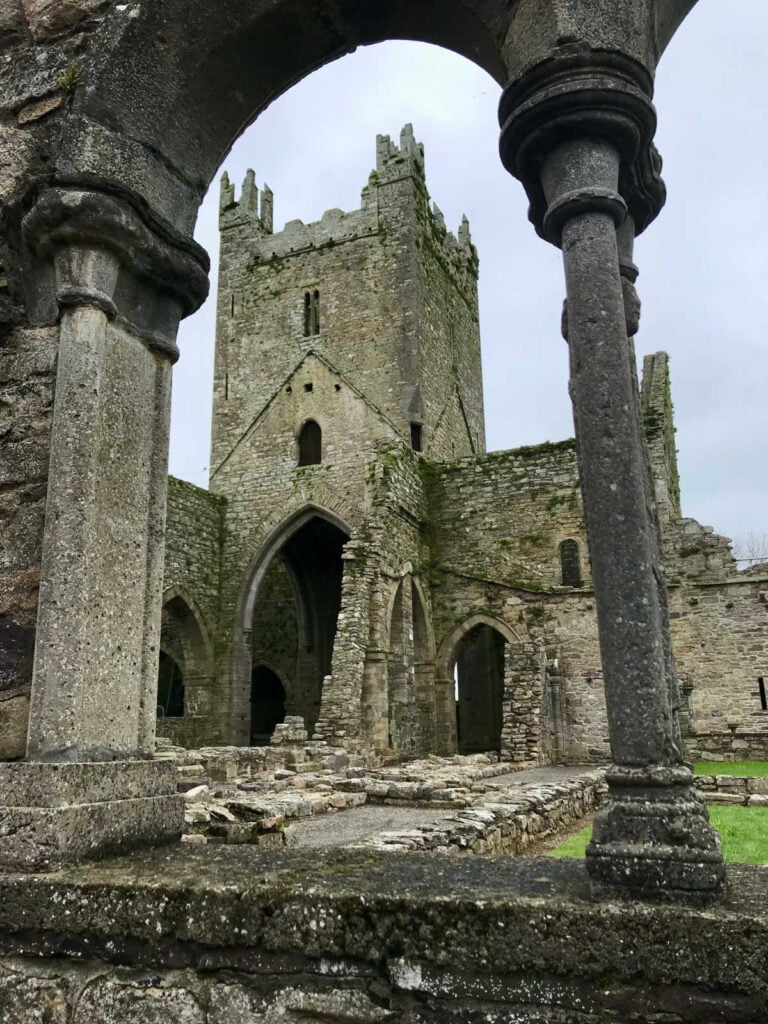 Jerpoint Abbey - Kids Are A Trip