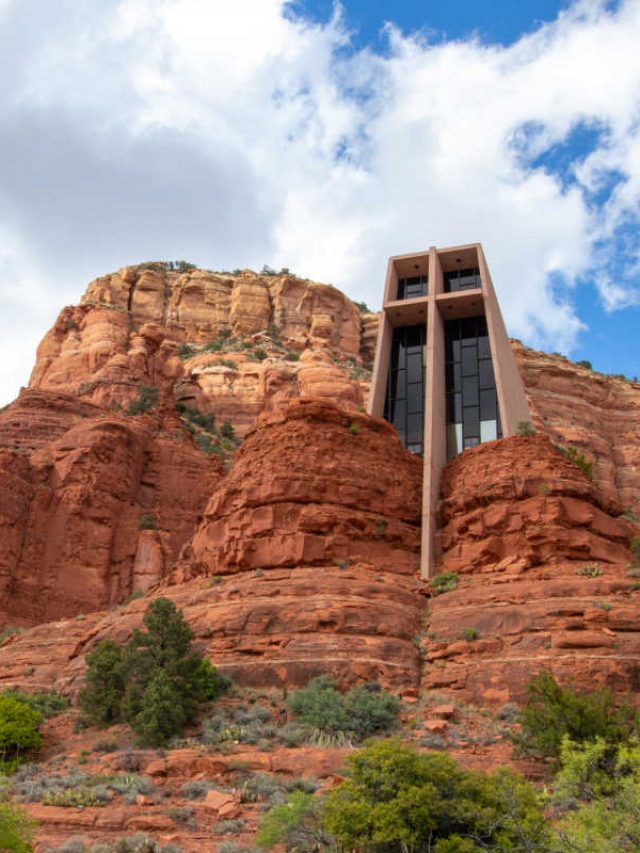 cropped-Chapel-of-the-Holy-Cross-Sedona-church.jpg