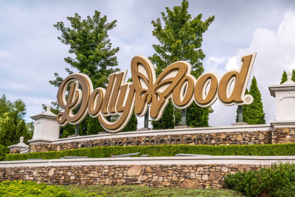 Dollywood Theme Park