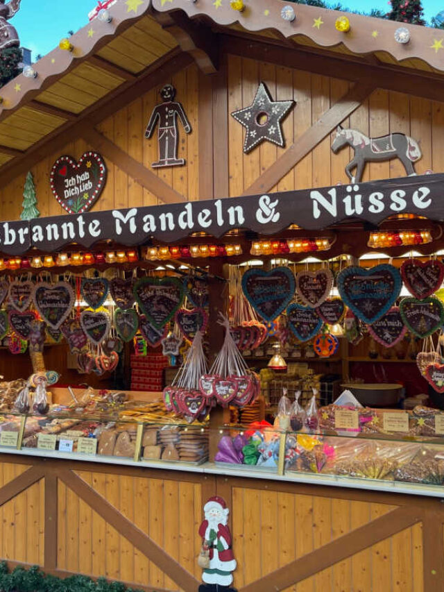 Gebrannte Mandeln Christmas market foods