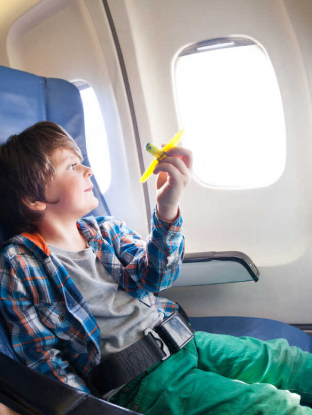 Kid flying on the plane