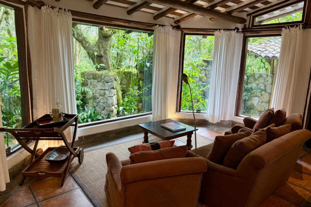 Living room Machu Picchu Pueblo hotel