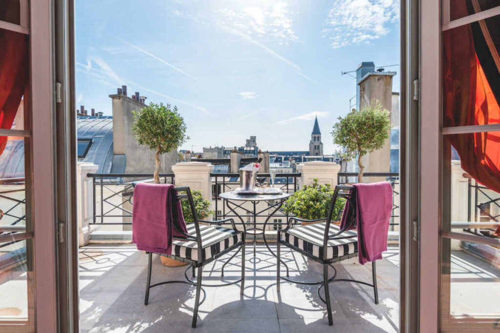 L'Hotel Paris balcony