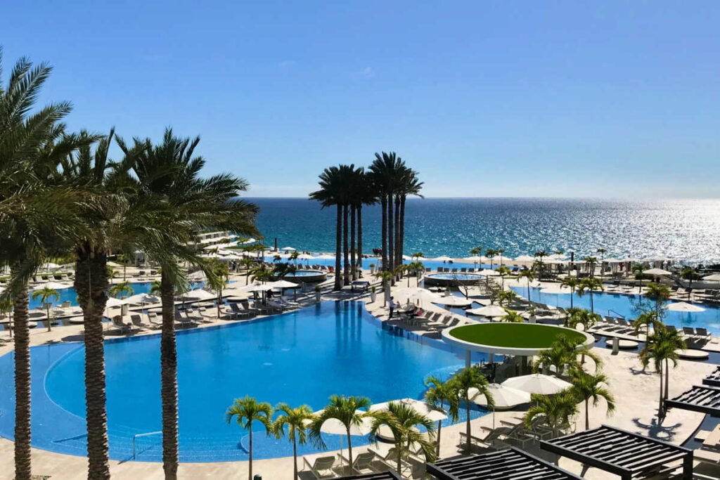Le Blanc Swimming Pool