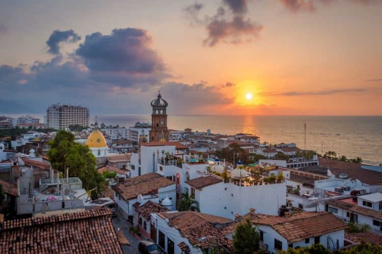 Puerto Vallarta family vacation beach-Multigenerational Vacations
