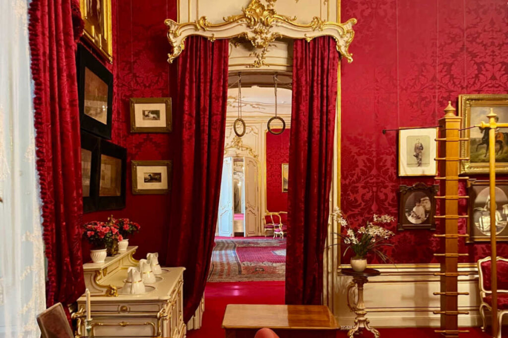 Sisi Museum Vienna with teens - Kids Are A Trip