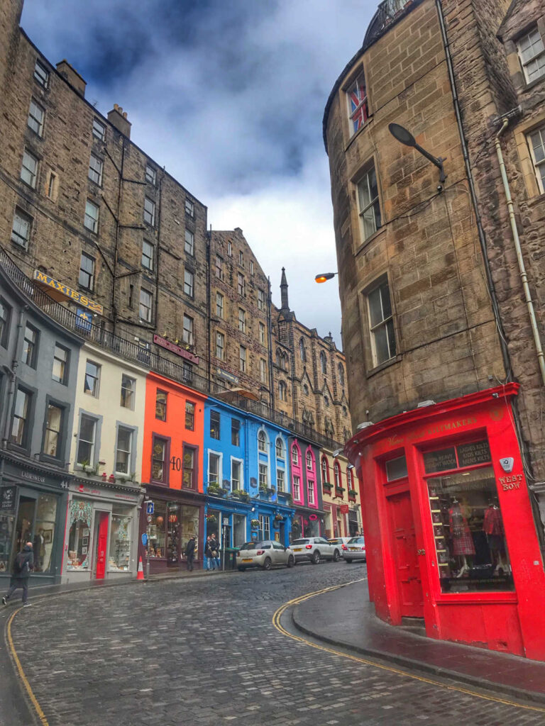Victoria Street Edinburgh for couples