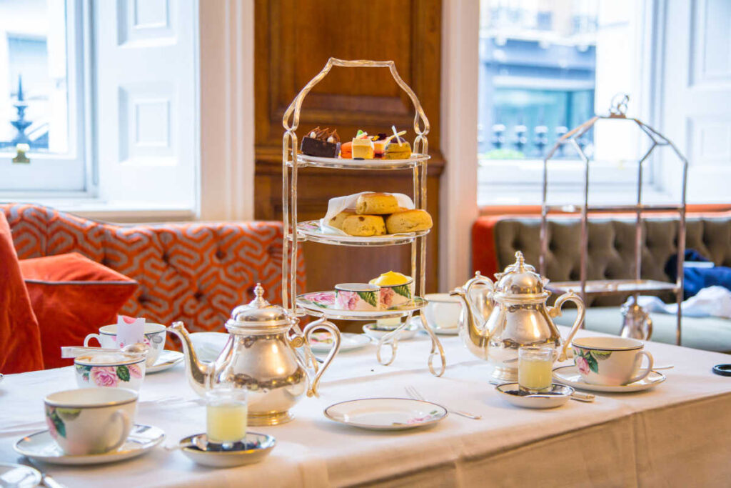 afternoon tea London