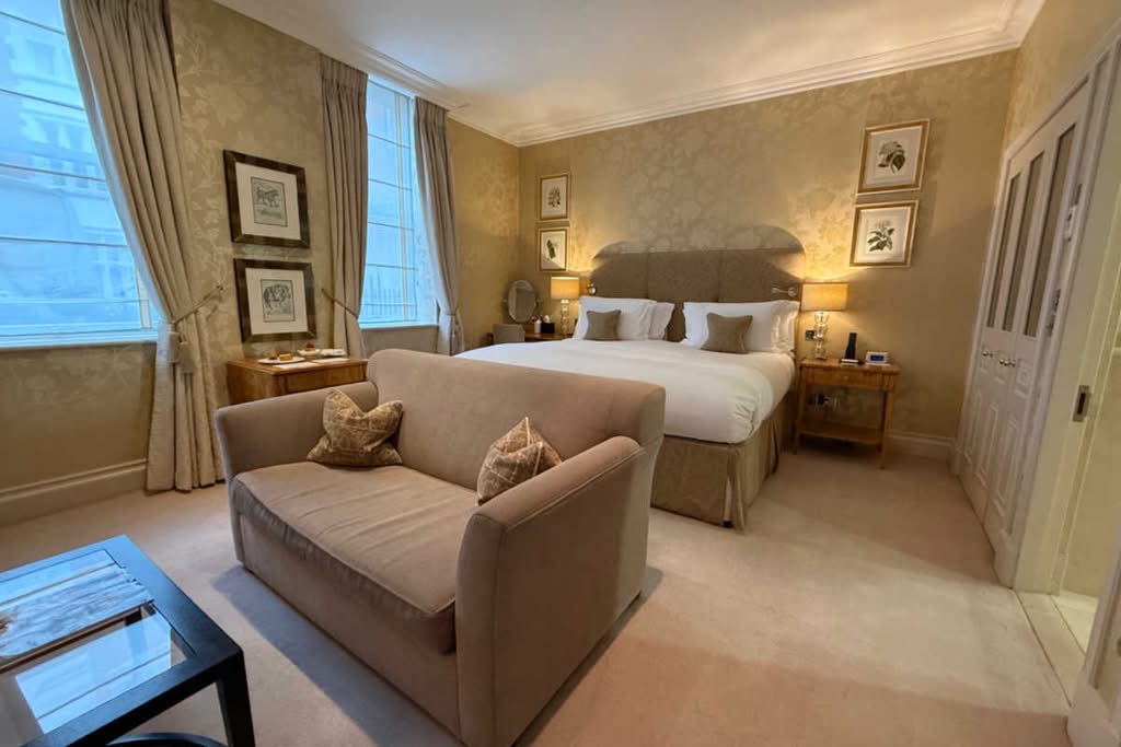 Mews Junior Suite The Stafford London