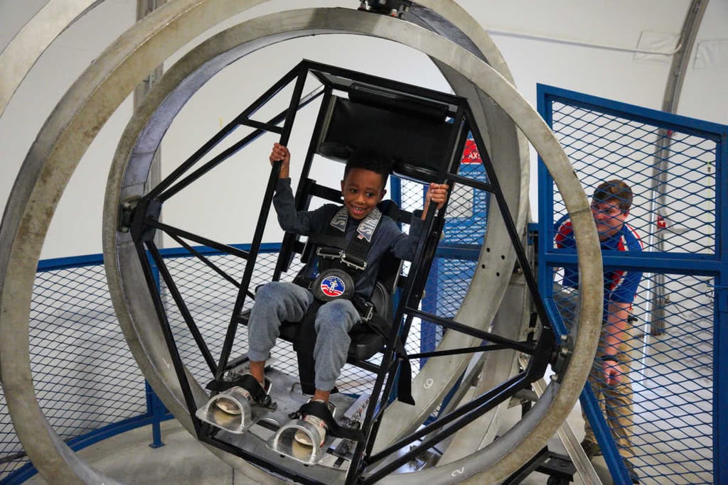 Amir Sanahori on a Multi Axis Trainer-2